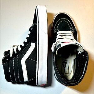 Vans SK8 Hi Shoes